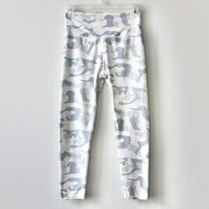 Marika White Grey Camo Print Athleisure Sporty Leggings Small